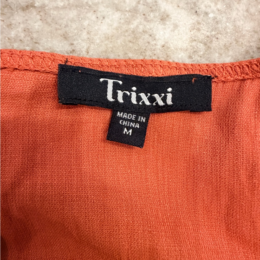 Trixxi Rust Orange Tiered Puff Sleeve Mini Dress Size M - Picture 6 of 10